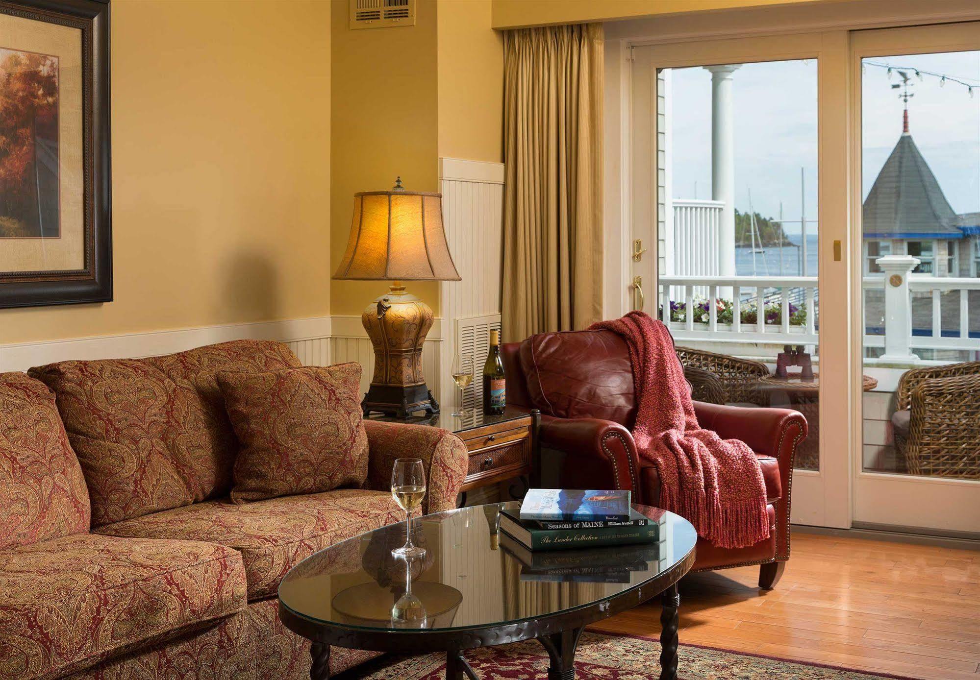 Grand Harbor Inn Кэмден Экстерьер фото