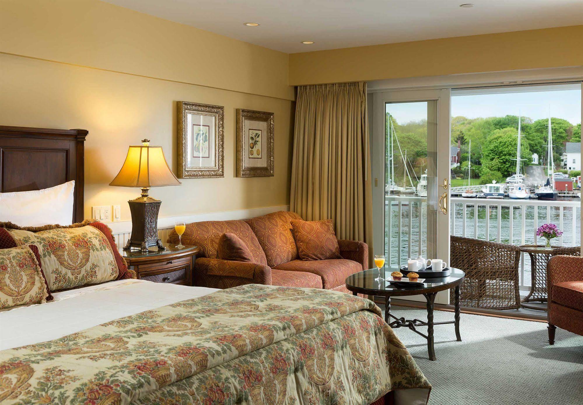 Grand Harbor Inn Кэмден Экстерьер фото